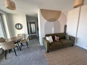 Cosy, Comfy 2 Bed Apartment Canary Wharf